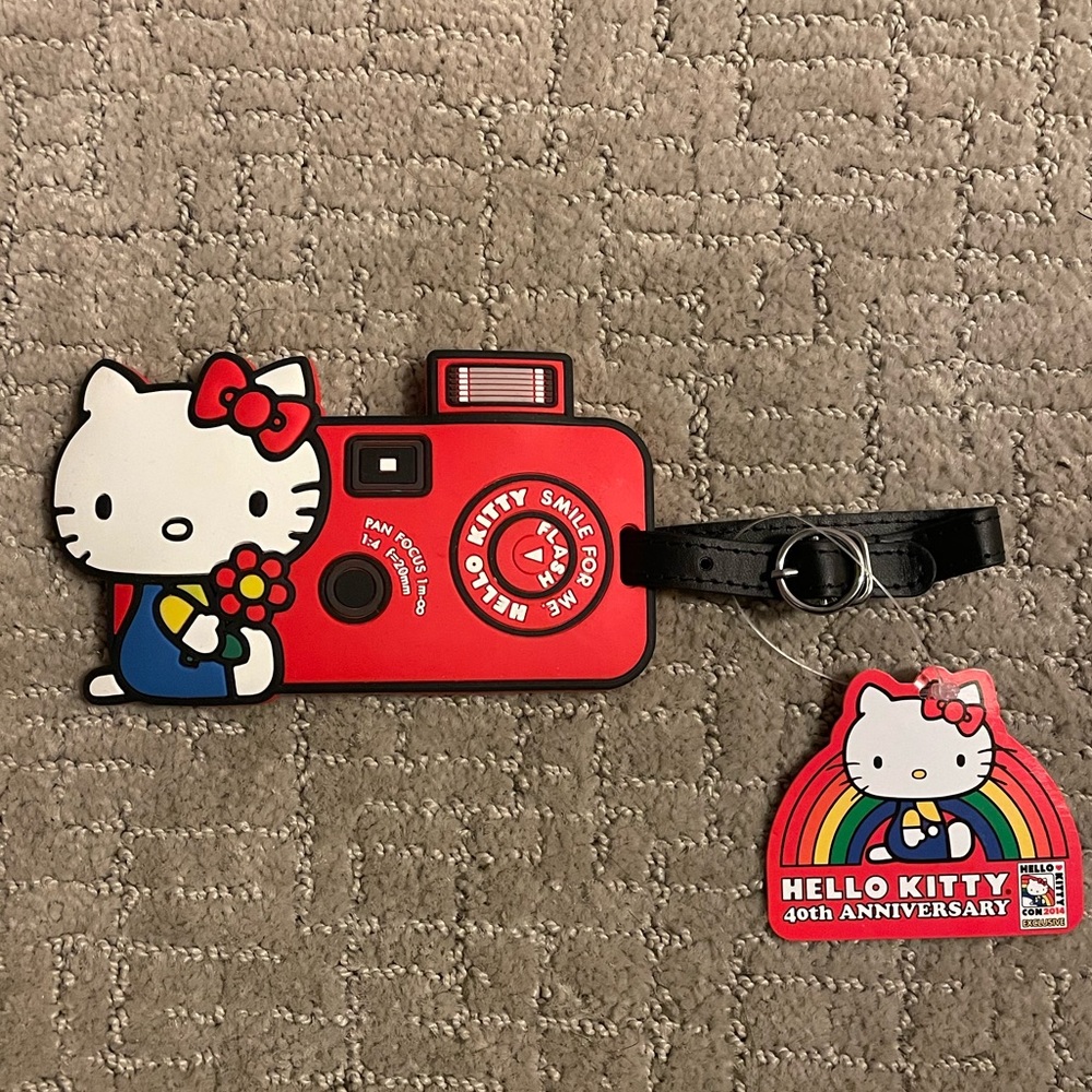 Hello Kitty Con 2014 Loungefly Luggage Tag NWT!